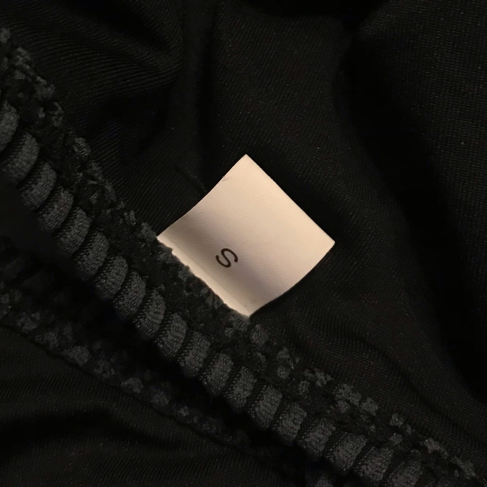 NEW Ribbed Bikini - Picture 8 of 13